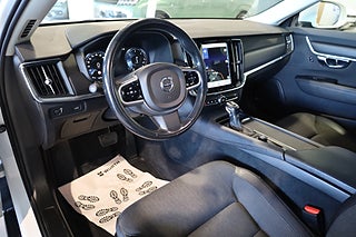 Kombi Volvo V90 Cross Country 8 av 24
