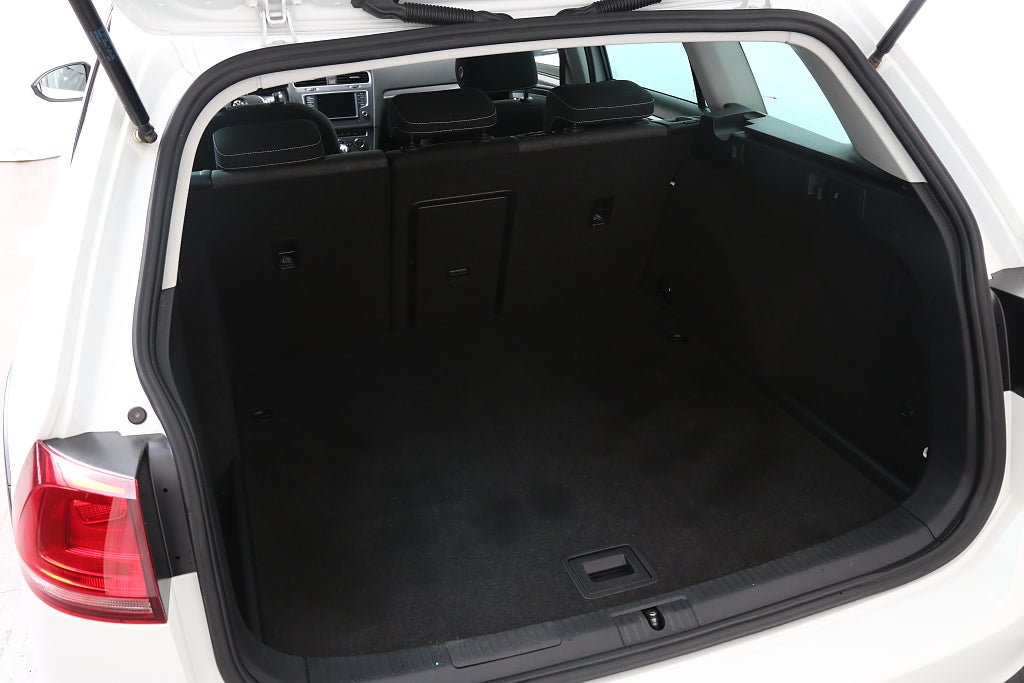 Volkswagen Golf Alltrack 1,8 TSI 180hk 4Motion DSG Kamera Värmare Drag 2017