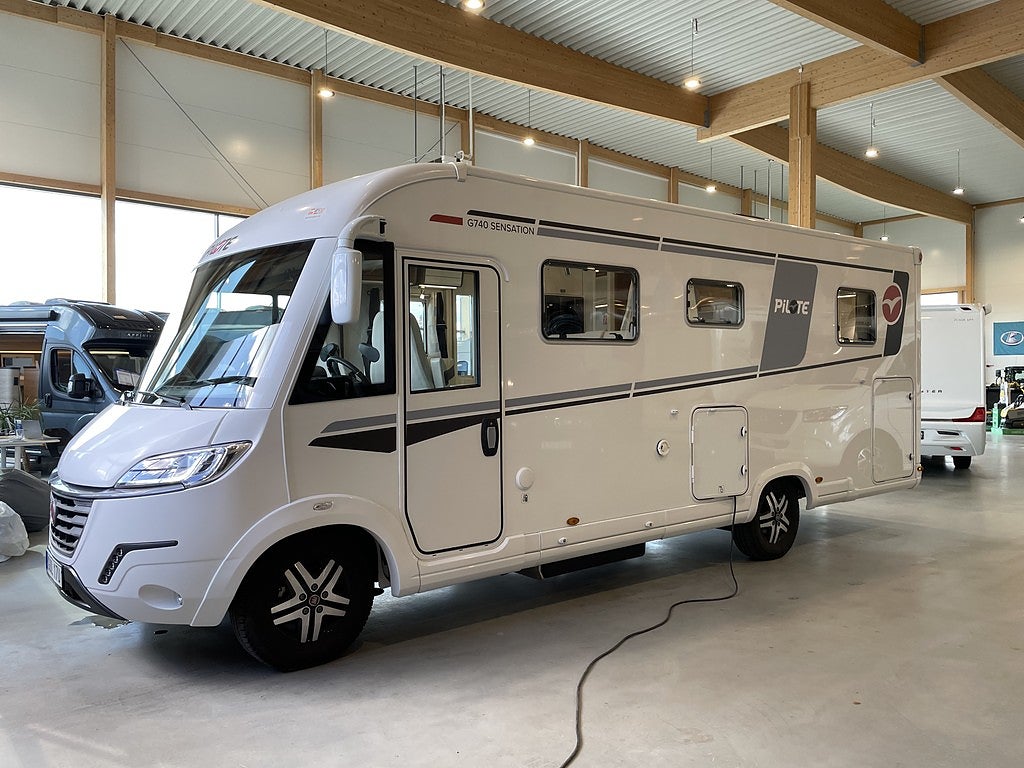 Pilote G 740 C / ALDE / AC bodel / Solcell / Hydraul-ben / Fint skick - Pilote