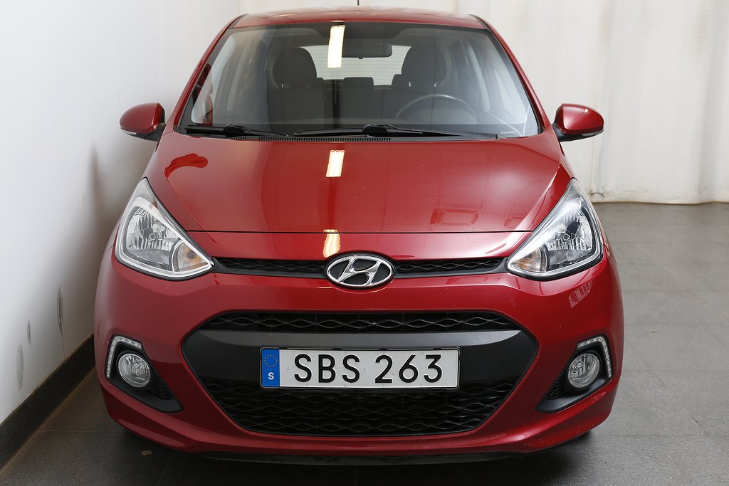 Hyundai i10 1,2 87hk Premium Automat 5D P-sensor Bluetooh 2015