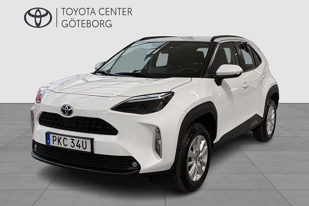 Toyota Yaris Cross Hybrid AWD-i 1,5 ACTIVE TAKRELING