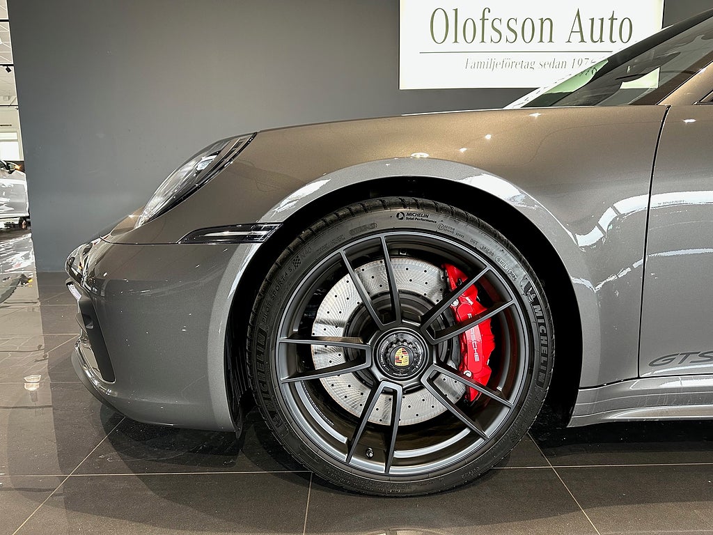 Porsche 911 992 Targa 4 GTS PDK Burmester Sport Design Lift - bild 11