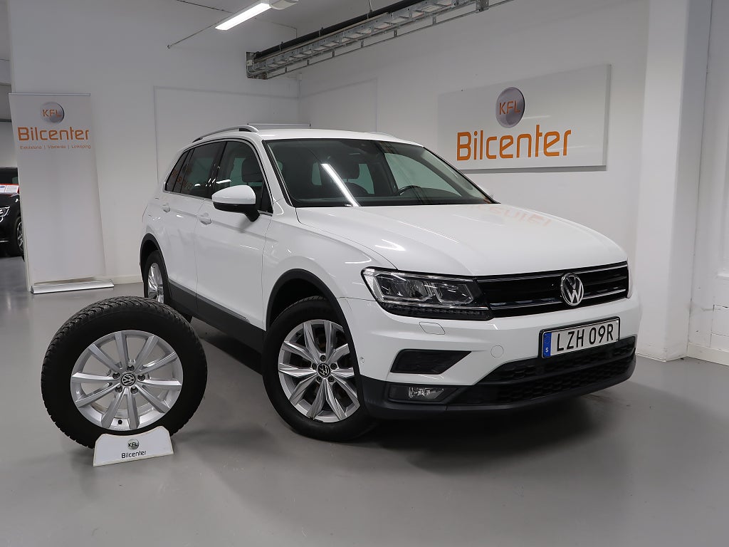 Volkswagen Tiguan 2.0 TSI 4M V-Däck ingår Drag-Kamera-Värmare-CarPlay-Rat
