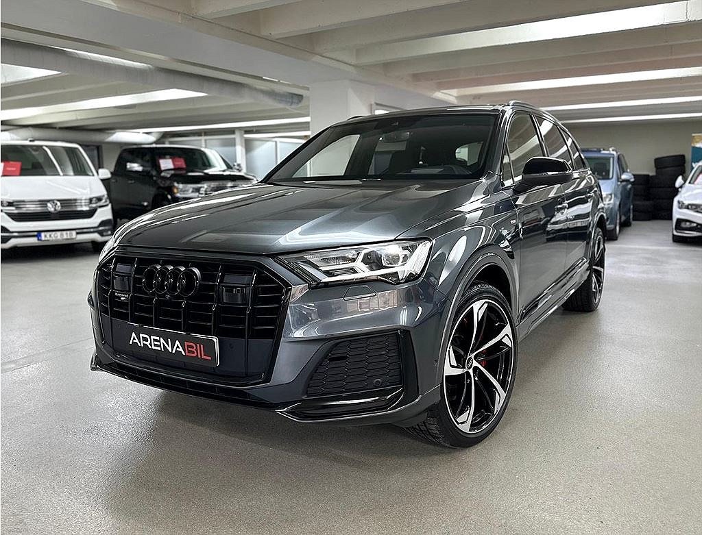 Audi Q7 50 TDI Q Competition + Massage Pano B&O 7sits MOMS