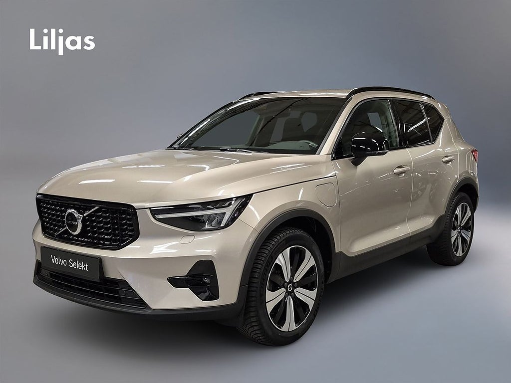 Volvo XC40 Recharge T4 Plus Dark//Adaptiv Farthållare//