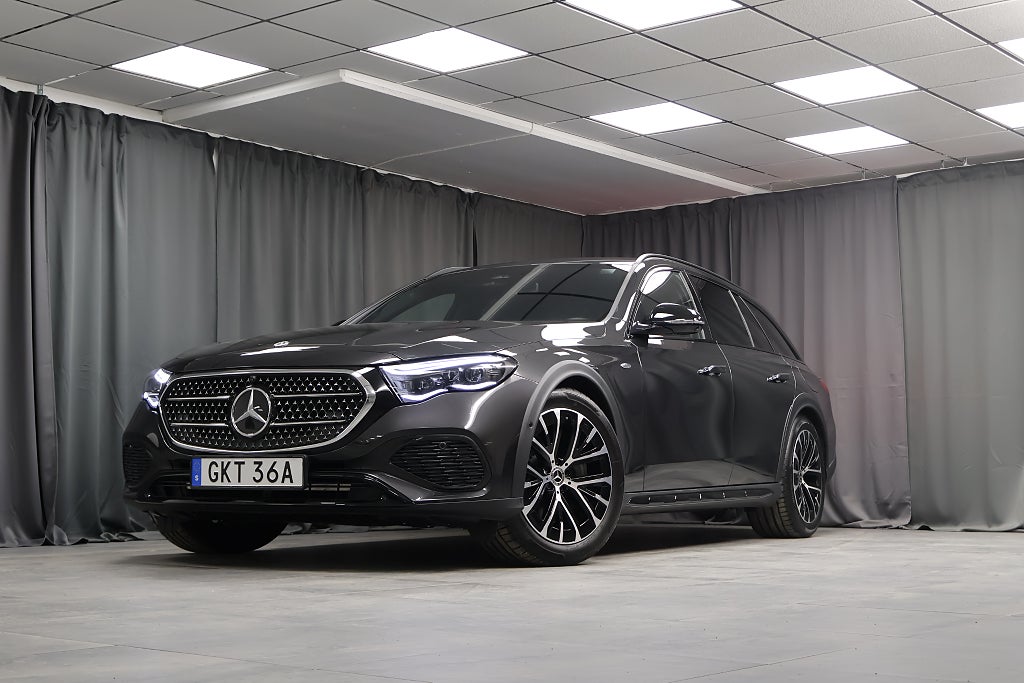 Mercedes-Benz E 300 de 4MATIC All-Terrain Premium Burmester Night Moms