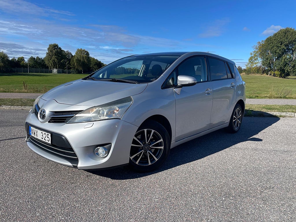 Toyota Verso 2.0 D-4D Euro 5, 7Sitsig,  Drag, 