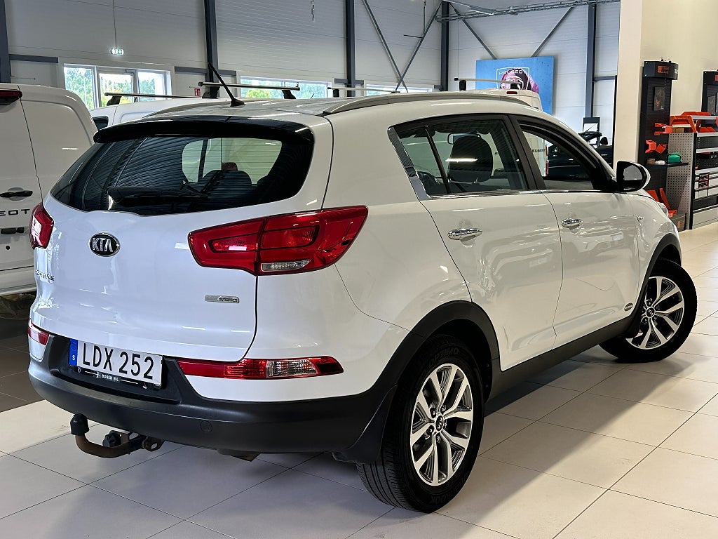 Kia Sportage 1.6 GDI Action Dragkrok Full servad thumbnail