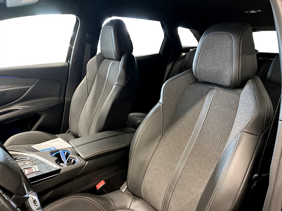 Bild på Peugeot 3008 GT-LINE Hybrid 225 AUT8 |RÄNTA 3,99%|