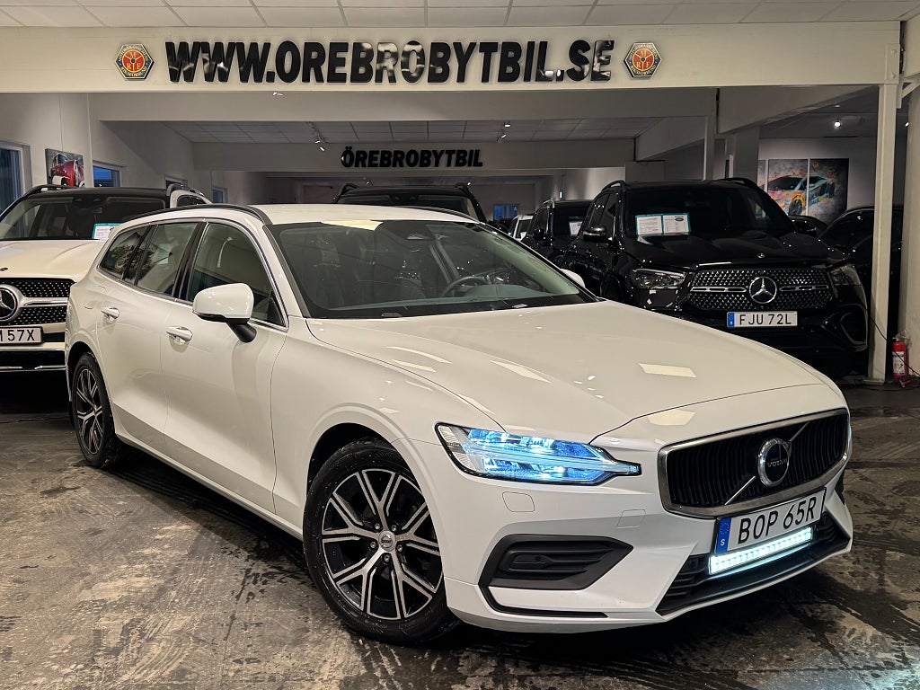 Volvo V60 B4 Aut Mildhybrid Core Drag Gps Värmare Blis Keyless