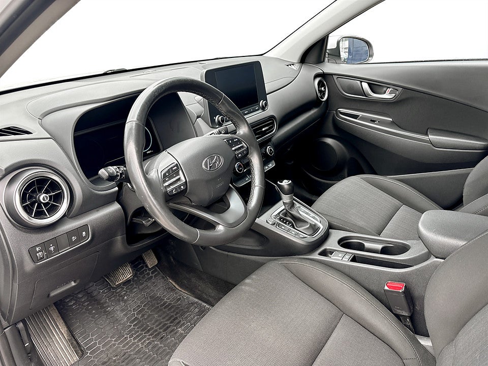 Bild på Hyundai Kona Essential 1.0 T-GDI 120hk Aut B-KAMERA CARPLAY