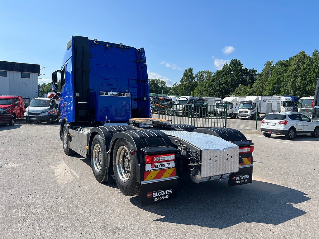 Volvo FH13 540 6x4 Dragbil Lyftbar Tandem Axel, Hydraulik, Fullutrust.