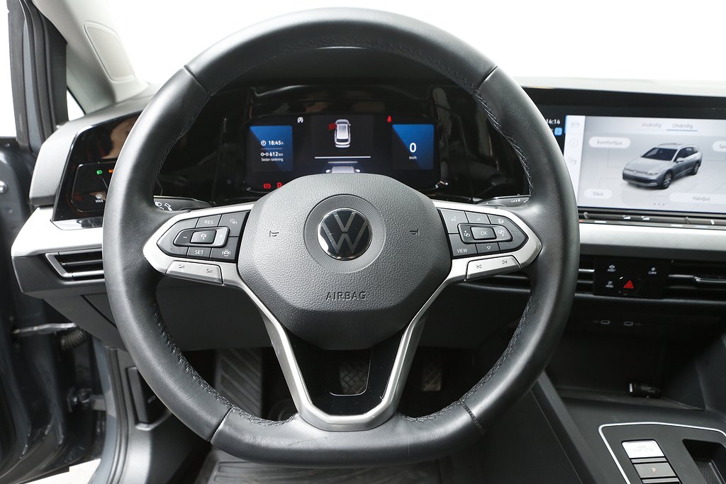 Volkswagen Golf Sportscombi 1,5 eTSI ACT OPF Aut Dragkrok 2023