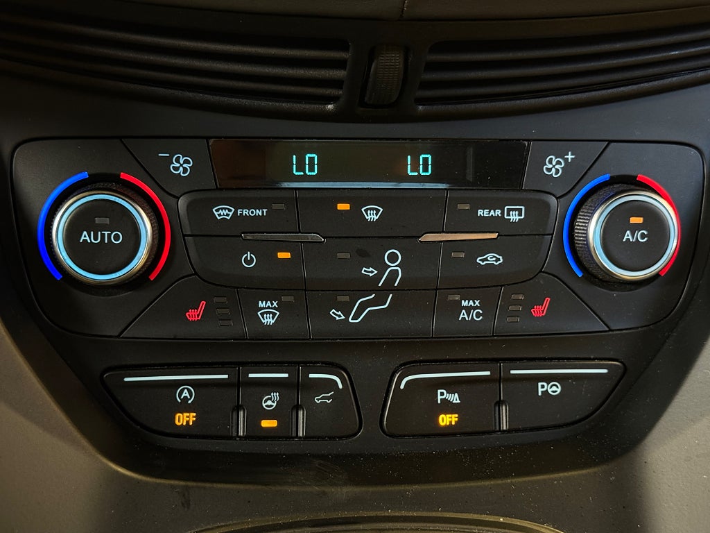 Ford Kuga 2.0 TDCi AWD SelectShift Vignale 2 Brukare - miniatyr 21