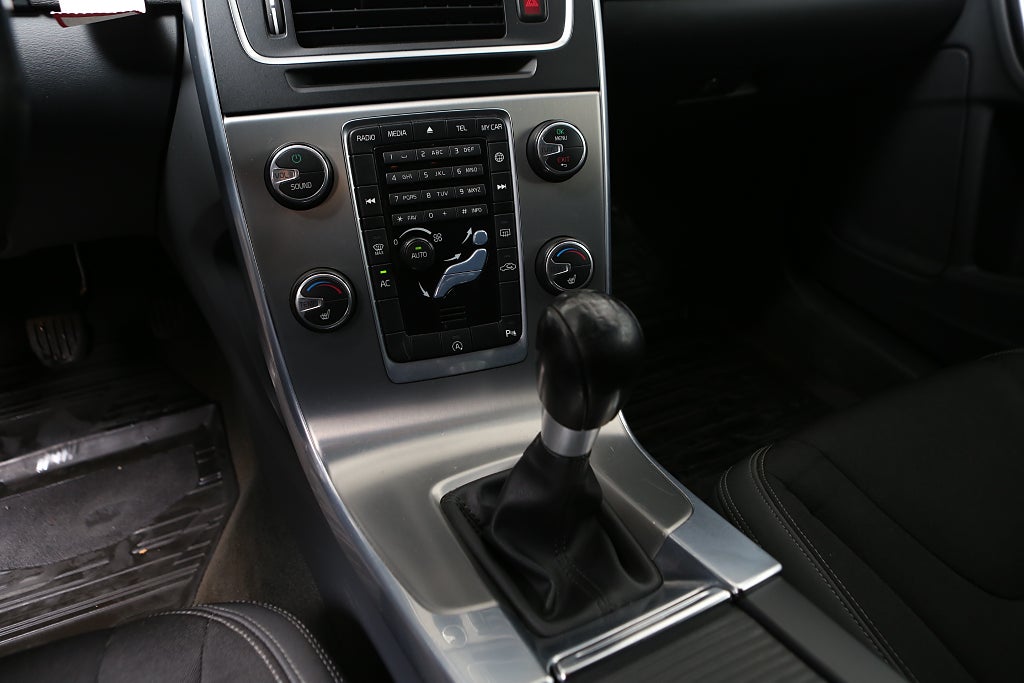 Volvo V60 D2 S/S Momentum 115hk Motorvärmare 2014