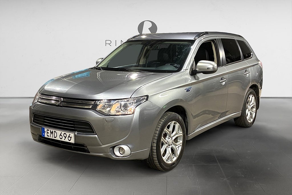 Mitsubishi Outlander PHEV 203 HK AUT AWD BUSINESS NAV DRAG BACKKAMERA 18"