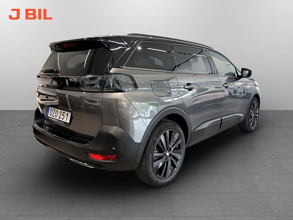 Bild på Peugeot 5008 GT 1.2 PT 130hk Aut 7-SITS B-KAMERA