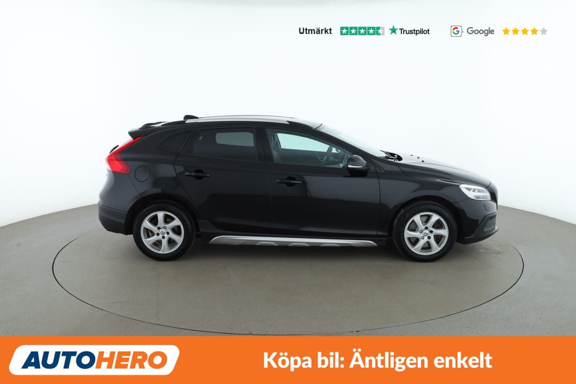 Volvo V40 Cross Country D3 / Värmare 2019, photo 7/72