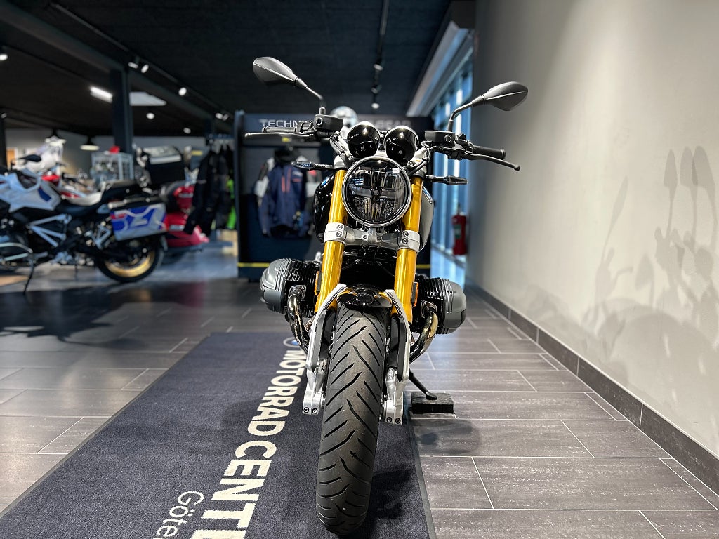 BMW R12 NineT/3,99%Ränta / Comfort paket / Connected Ride Control