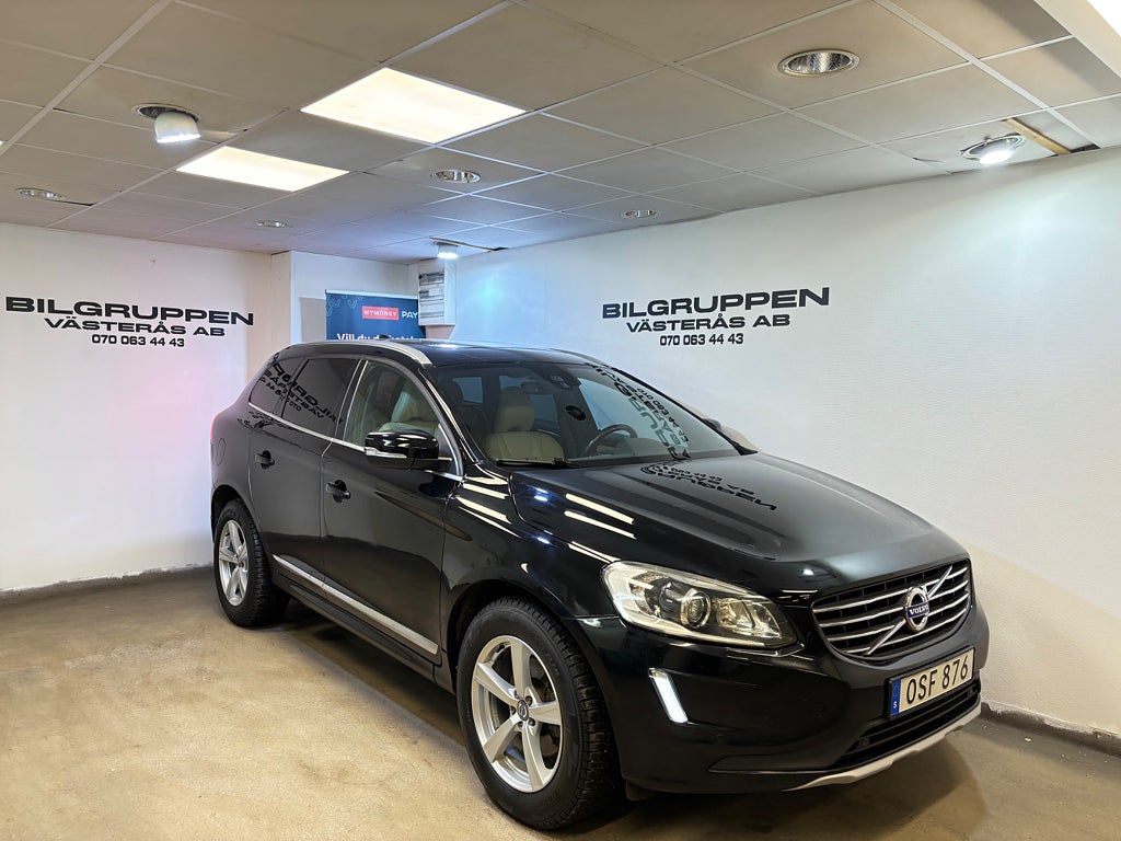 Volvo XC60 D4 AWD Summum / Drag / P-Sens / Pano / Bkam / Navi