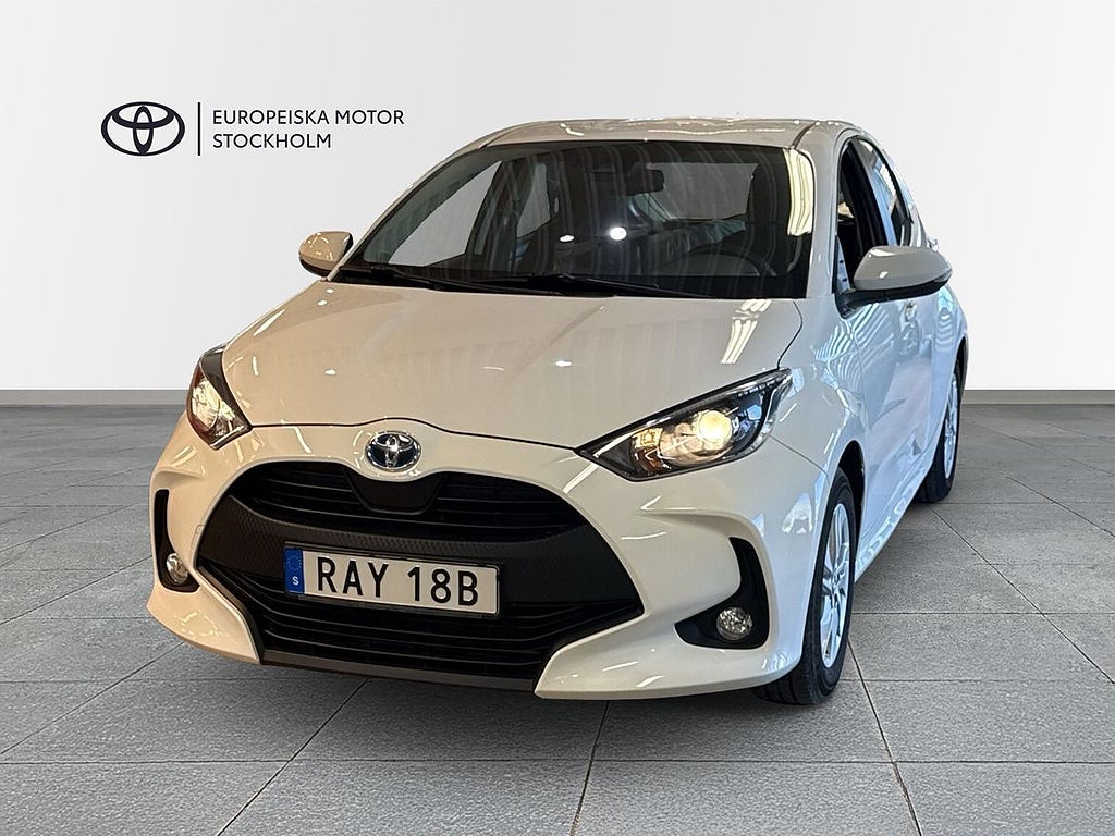 Toyota Yaris 1,5 HYBRID 5D ACTIVE KOMFORTPAKET - V-HJUL/V...