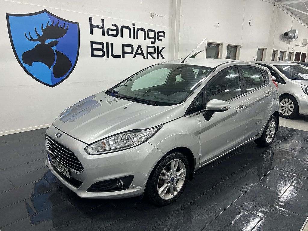 Ford Fiesta 1.0 EcoBoost Titanium/SUPERDEAL 3,95%/AUTOMAT