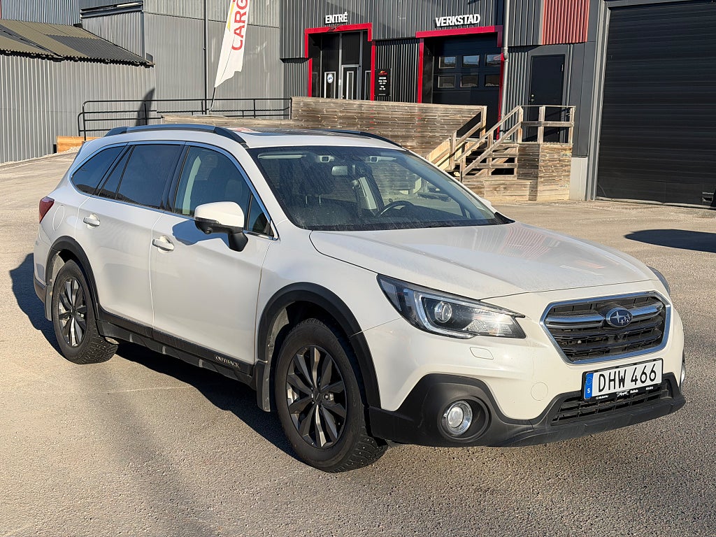 Subaru Outback 2.5 4WD Lineartronic Euro 6