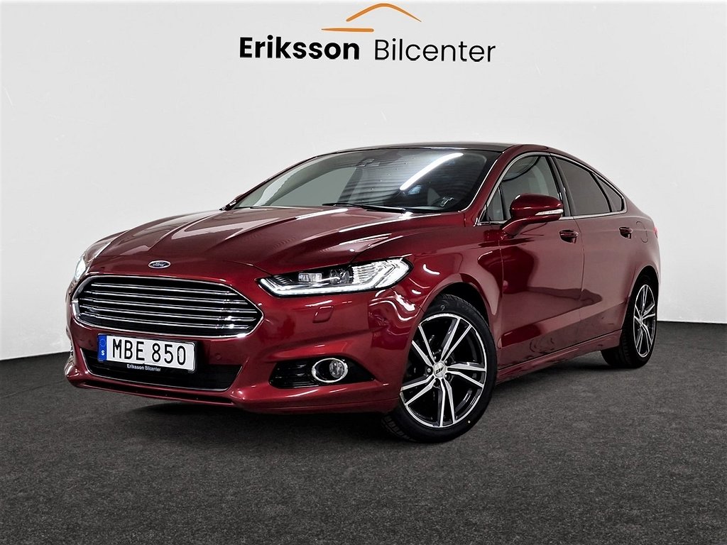 Ford Mondeo 2.0 TDCi Titanium Pano/Navi/B-kam/D-vär/Keyless