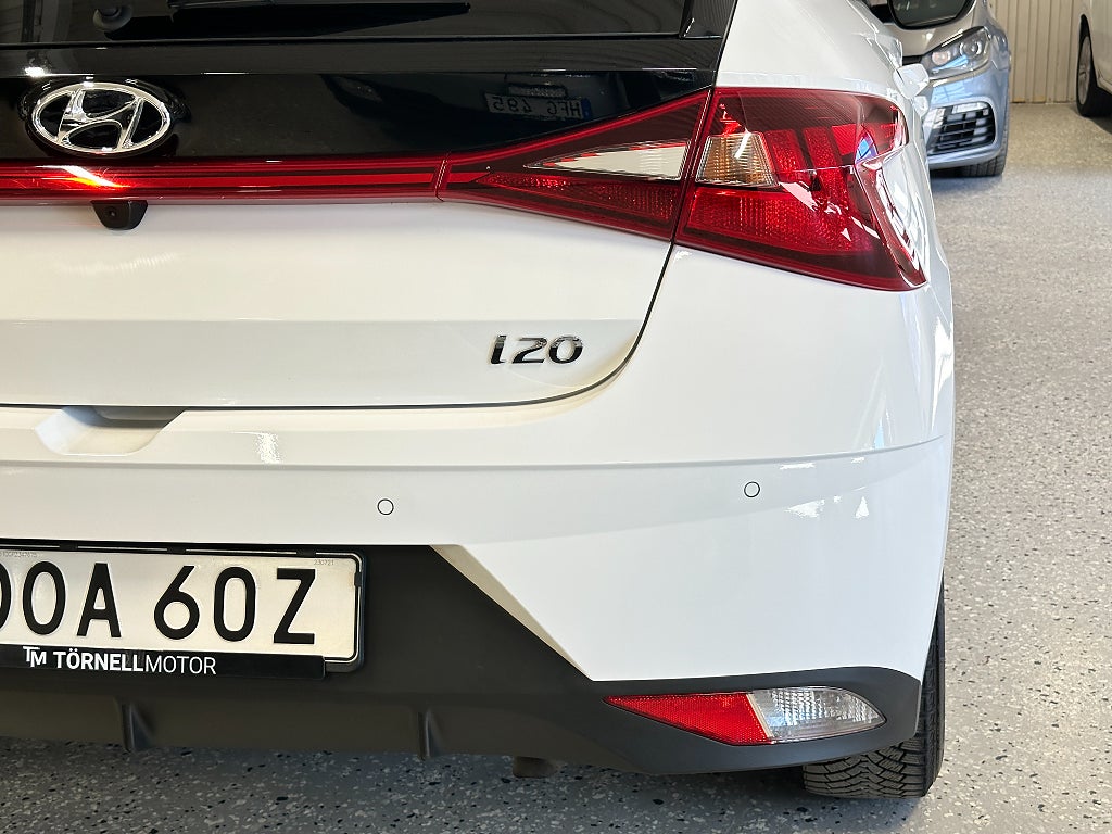 Hyundai i20 1.0 T-GDI DCT Essential Euro 6 ''Nyskick'' Låga mil!