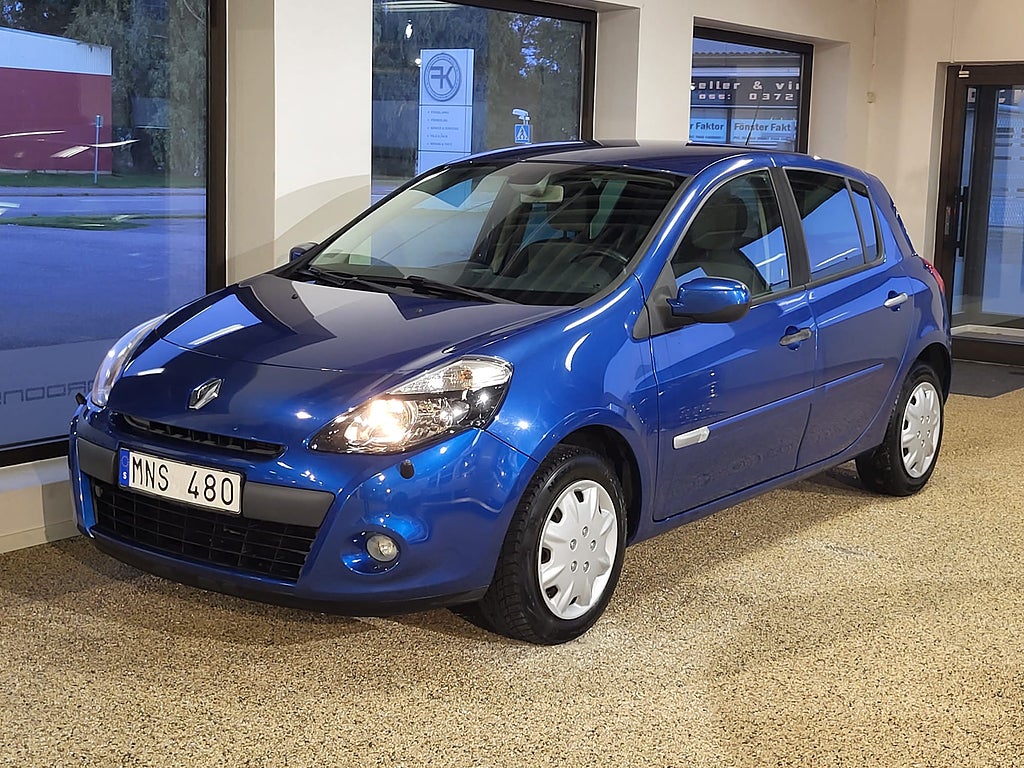 Renault Clio 5-dörrars Halvkombi 1.2 Euro 4 En ägare