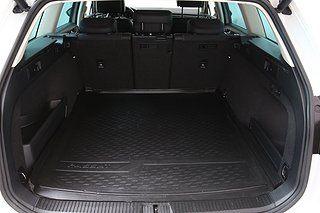 Kombi Volkswagen Passat 24 av 24