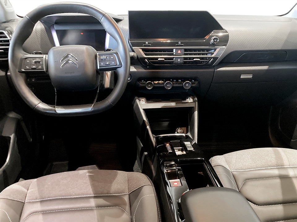 Bild på Citroën C4 Shine 1.2 PT 130hk Aut B-KAMERA NAVI