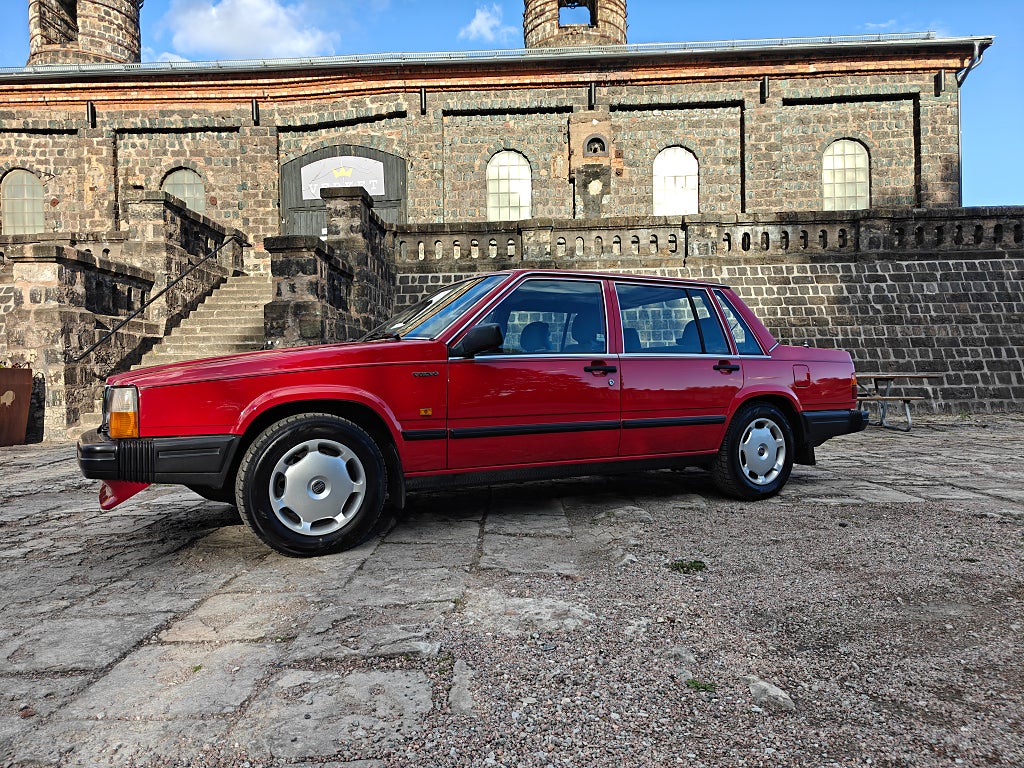 Volvo 740 2.3 Automatisk, 115hk GL, Mycket fint skick