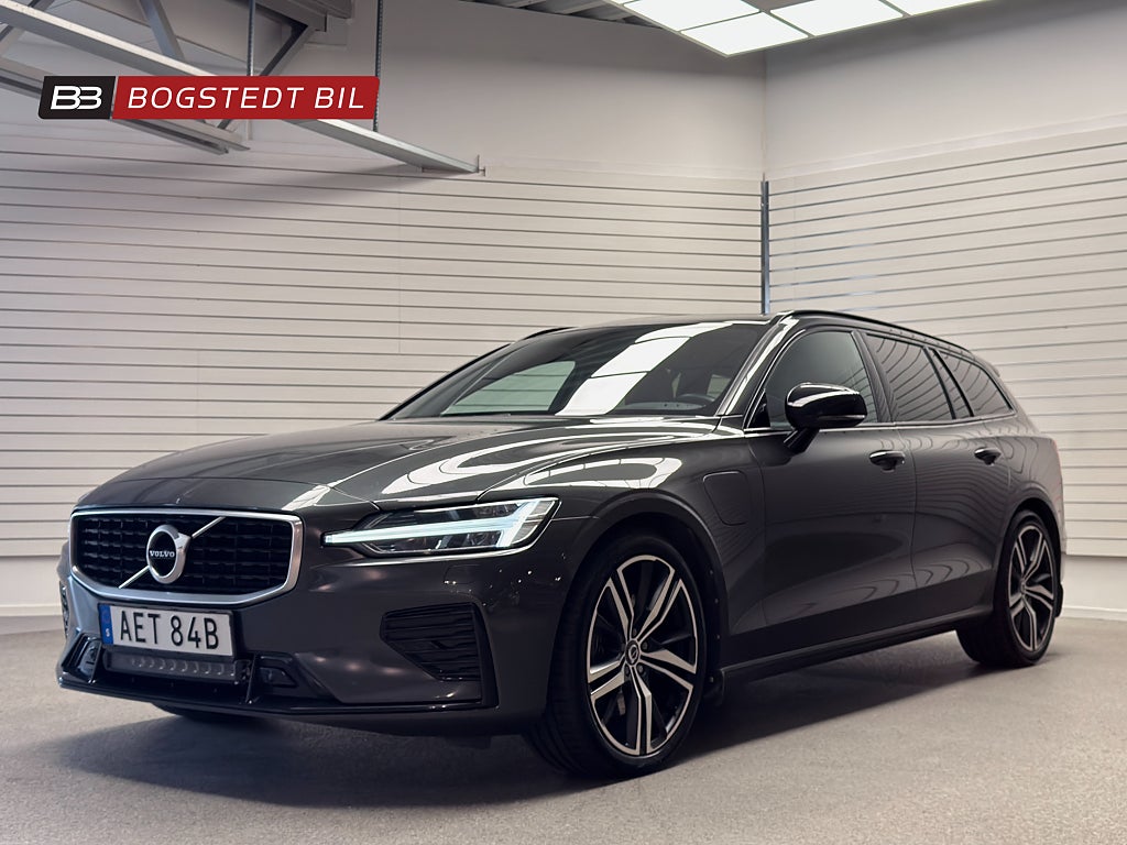 Volvo V60 T8 TE AWD 392hk R-Design | Drag | Pano | H/K | Orrefors