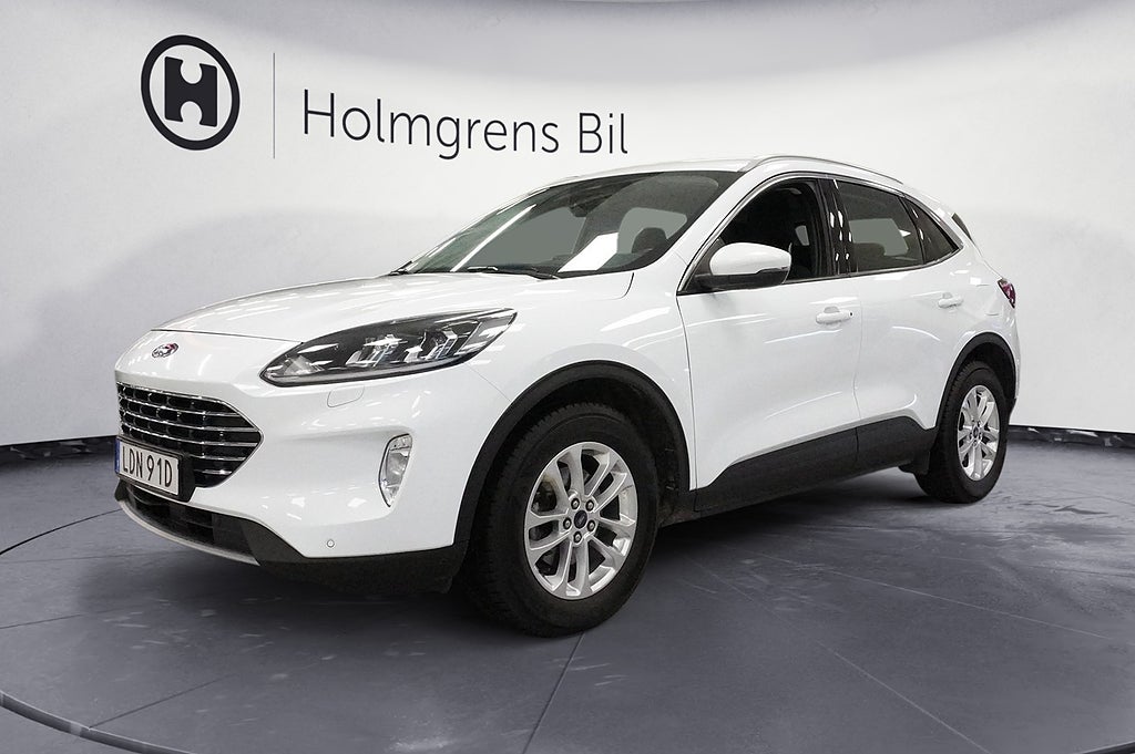 Ford Kuga Titanium 1,5 150 hk | Ränta 4,99%