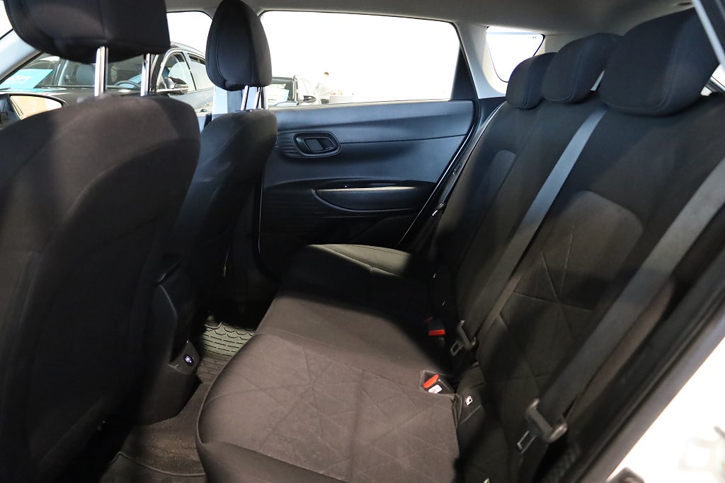 Hyundai Bayon 1.0 T-GDI DCT Essential Kamera CarPlay Leasbar Rattvärm