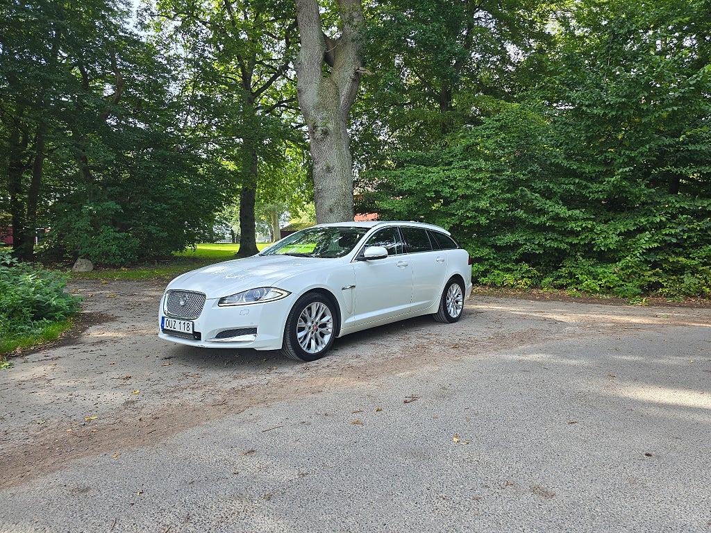 Jaguar XF Sportbrake 2.2 TDi4 