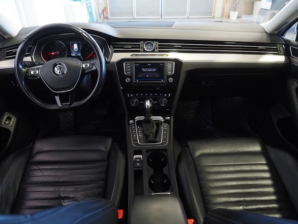 Volkswagen Passat Sportscombi 2.0 TDI DPF 4Motion GT | Drag | B- Kamera | 2017