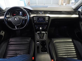 Kombi Volkswagen Passat 12 av 25