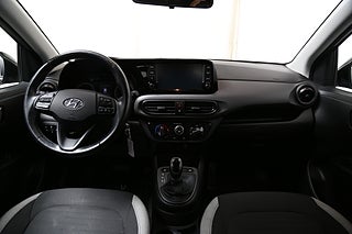 Halvkombi Hyundai i10 18 av 24