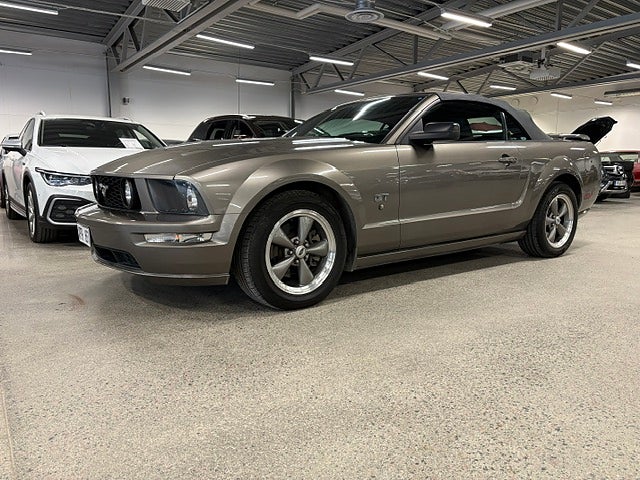 Ford Mustang GT Convertible GT