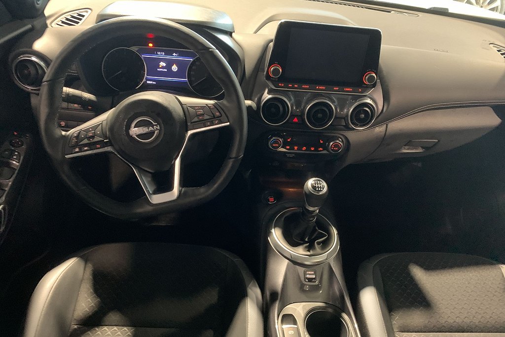 Nissan Juke 1,0 DIG-T 114 hk 6MT N-Connecta Navi Kamera 2024