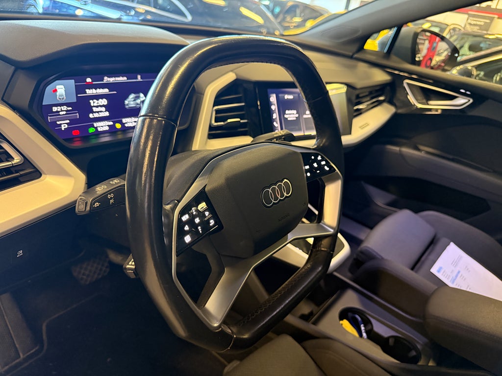 Audi Q4 e-tron 2022 - miniatyr 10