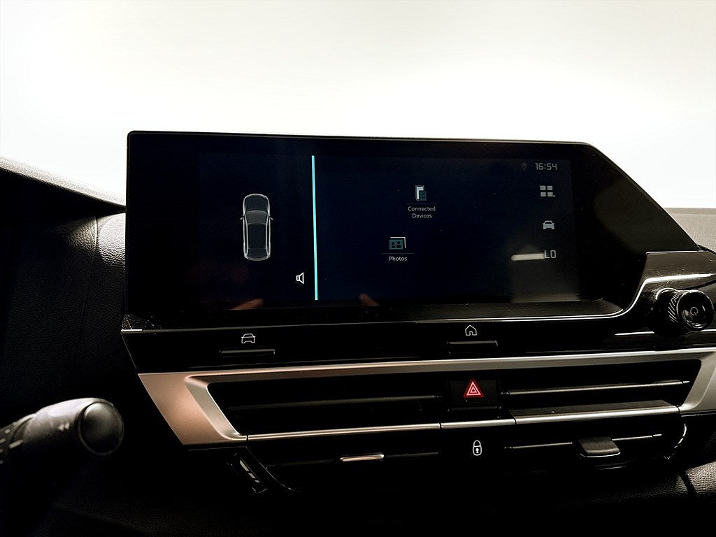 Bild på Citroën e-C4 Feel 50kWh 136hk Aut - CARPLAY, RATTVÄRME