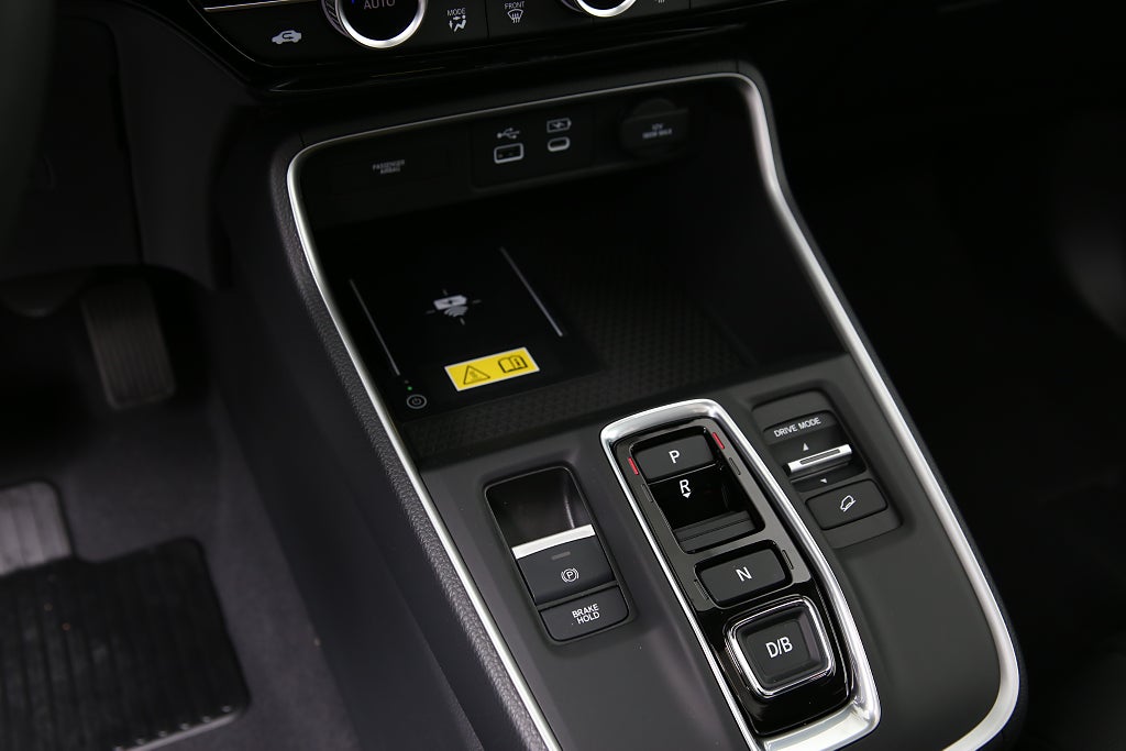 Honda CR-V AWD Advance Hybrid i LAGER+Vinterhjul+5Års Service 2025