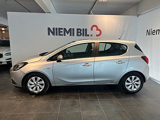 Opel Corsa 5-dörrar 1.4 Värmare/SoV/Psens/Rattvärme/Ledramp