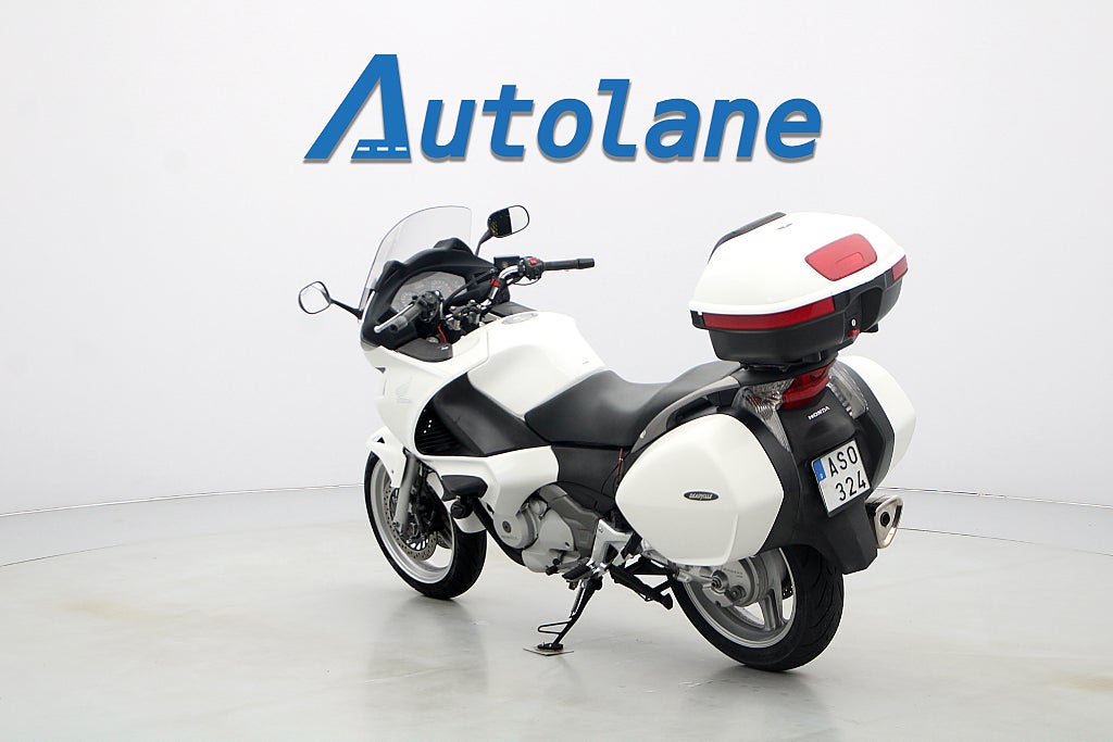 Honda NT700VA Deauville* Sommarkampanj 4,99%