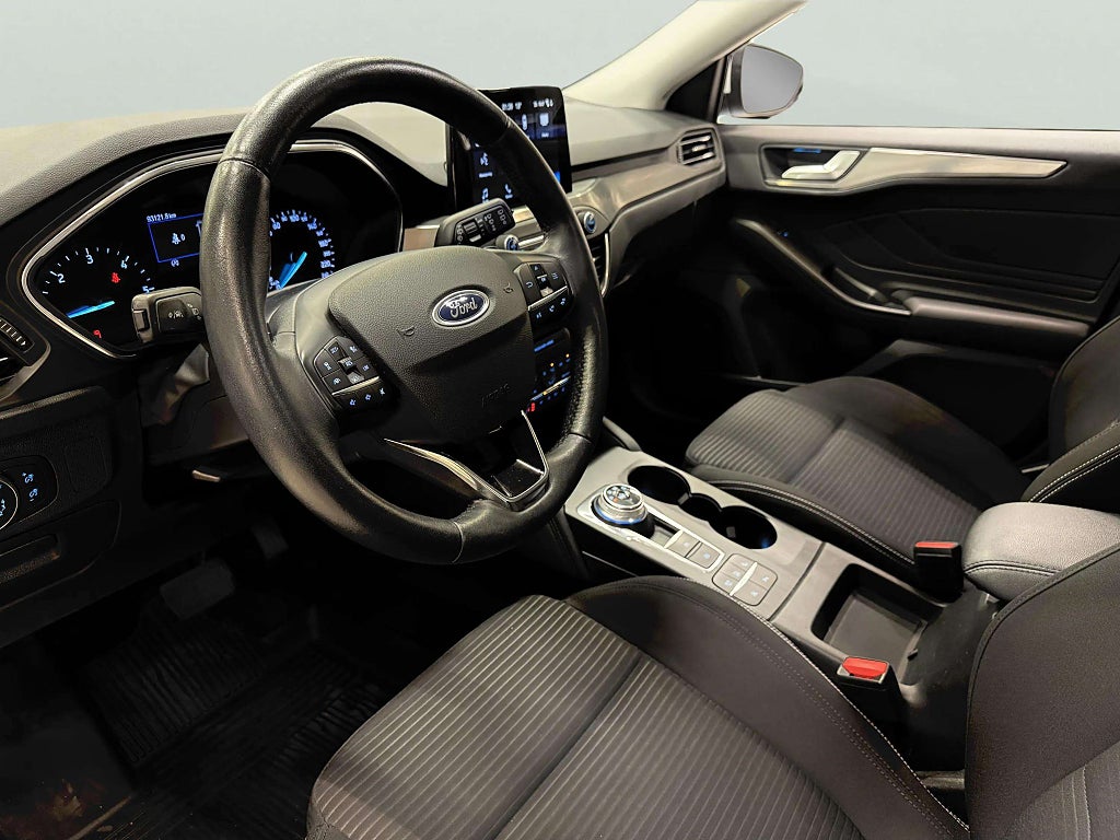 Ford Focus Kombi 1.5 Automat Titanium Vinterhjul  - miniatyr 12