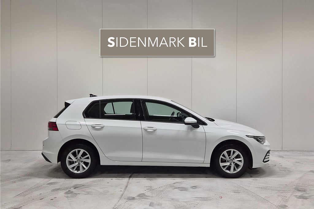 Volkswagen Golf 1.5 131hk Biogas Navi Nyservad M-Värm 1 Brukare