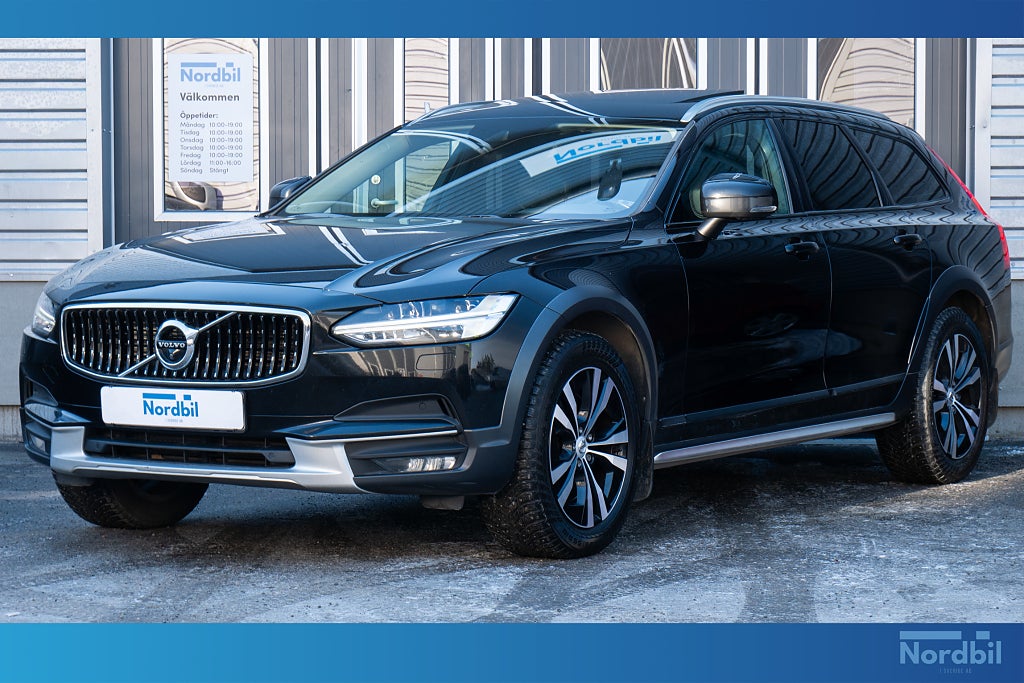 Volvo V90 Cross Country D5 AWD Polestar Inscription Pro Pano HuD 360 Skinn Drag